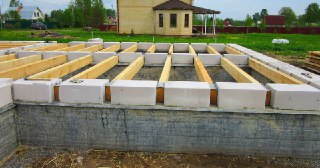 Фундамент для дома Краснодар. Заказать под ключ цена от 3323 руб/м3